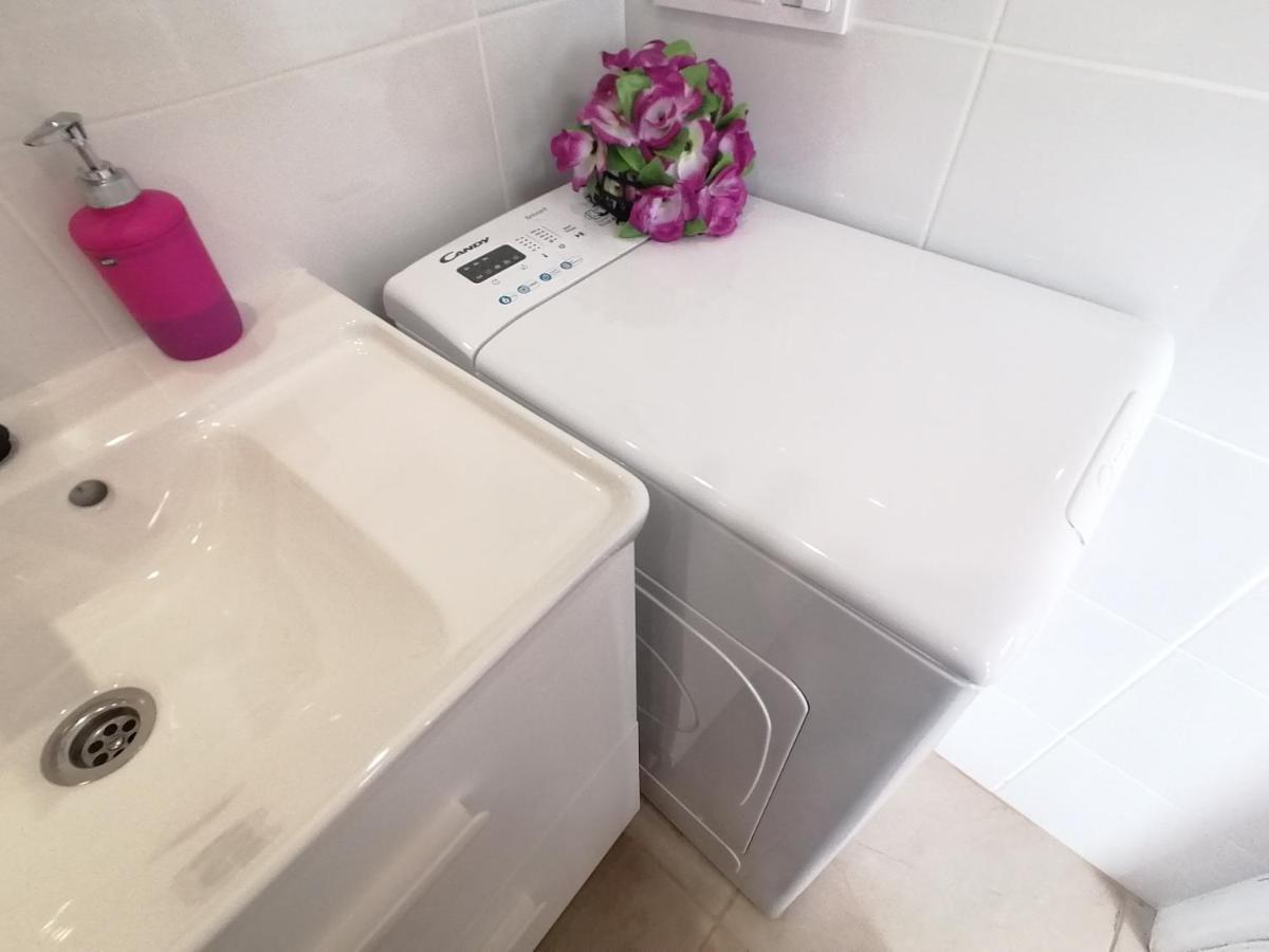 Small Studio, 50 M Front Of The Ocean & Free Wifi Playa Feñabe Eksteriør billede